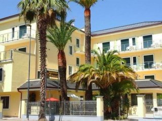 Hotel Miriam - Ligurie - Itálie, Pietra Ligure - Pobytové zájezdy