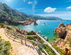 Sardinská romance aneb pěšky severními oblastmi Sardinie