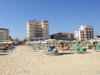 Hotel Imperial Beach - Adriatická riviéra - Rimini - Itálie, Rimini Rivabella - Pobytové zájezdy