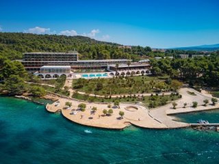 Arkada Sunny Hotel by Valamar - Dalmatinské ostrovy - Chorvatsko, Stari Grad-Hvar - Pobytové zájezdy