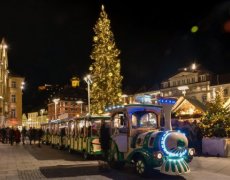 Poznávací víkend v Grazu s návštěvou vánočních trhů - Vlakem Po Semmeringské Dráze - Z Bratislavy