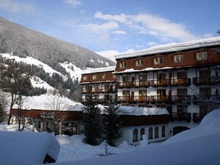 Alpenhotel Weitlanbrunn
