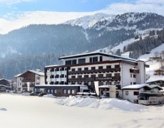 AlpenParks Apartement & Hotel Taxacher