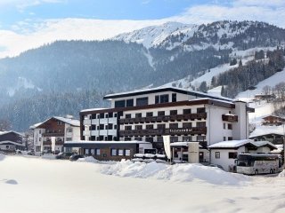 AlpenParks Apartement & Hotel Taxacher