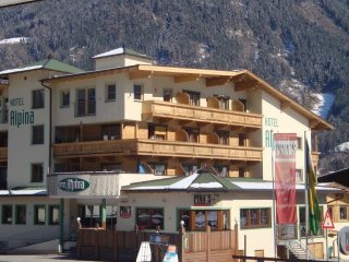 Hotel Alpina - Tyrolsko - Rakousko, Kaltenbach - Ried - Stumm - Lyžařské zájezdy