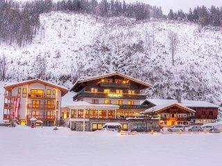Hotel Garni & Landhaus Rohregger