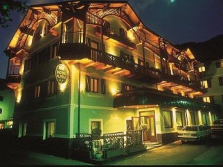 Pinzolo - Hotel Alpina Pinzolo - Hotel Alpina