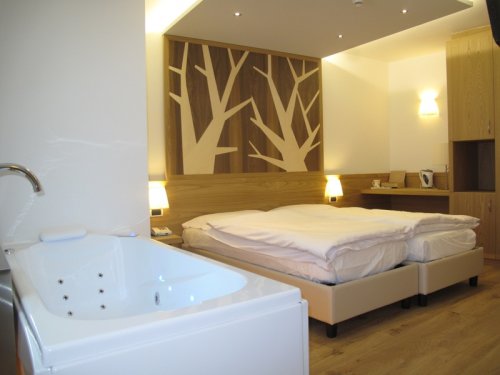 Hotel Corona Wellness S - Pinzolo