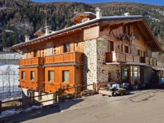 Hotel Chalet Genziana - Celledizzo Hotel Chalet Genziana - Celledizzo