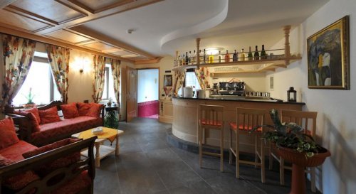 Hotel Garni Il Maniero - Ossana