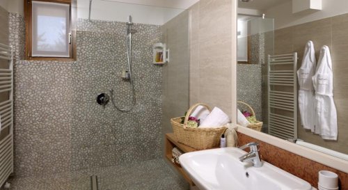 Hotel Tevini - Almazzago