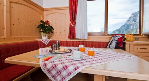 Fai della Paganella - Hotel Arcobaleno s