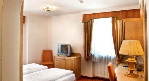Hotel Garni Serena - Arabba