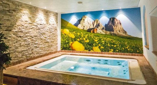 Alba di Canazei, Hotel Garni Cirelle