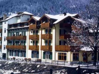 Hotel Laurino - Moena Hotel Laurino - Moena