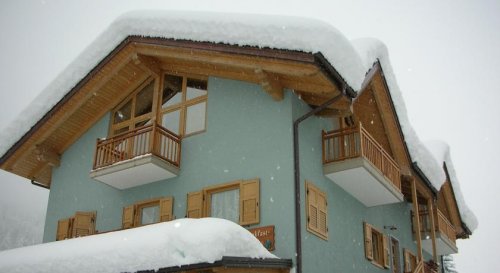 Garni Jägerhaus - Pellizzano - FREE SKI
