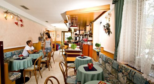 Hotel Arcangelo - Pellizzano - FREE SKI