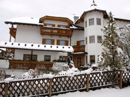 Marebbe - Hotel Chalet Corso