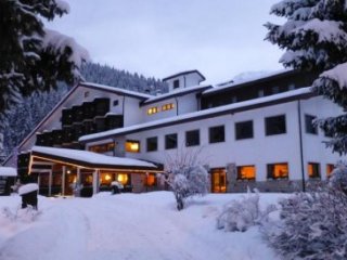 Hotel San Giusto - Falcade Hotel San Giusto - Falcade