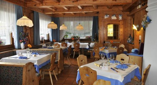 Hotel Salvan S - Campitello di Fassa
