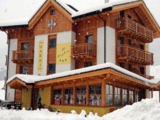 Comezzadura - Hotel Garni Il Giglio Comezzadura - Hotel Garni Il Giglio