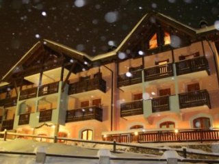 Hotel Rezidence Dahu - Passo Tonale Hotel Rezidence Dahu - Passo Tonale