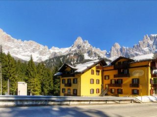 San Martino di Castrozza - Hotel Fratazza San Martino di Castrozza - Hotel Fratazza