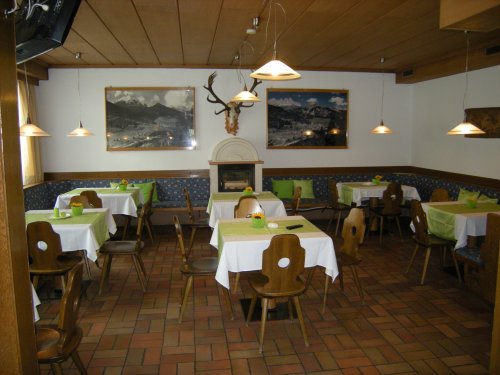 Campitello - Sporhotel Enrosadira