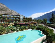 Hotel Alexander - Limone Sul Garda