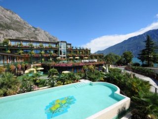 Hotel Alexander  - Limone Sul Garda