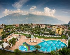 Hotel Royal Village - Limone sul Garda