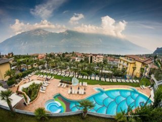 Hotel Royal Village - Limone sul Garda - Itálie, Lago di Garda - Ubytování