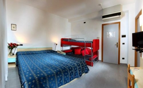 Lignano Pineta - Hotel Helvetia