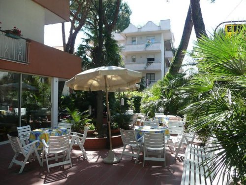 Rimini Marina Centro - Hotel Brown Atrium