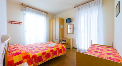 Hotel Losanna - Rimini (Marina Centro)