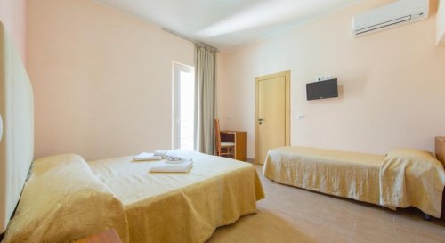 Rimini Marina Centro - Hotel Vannucci