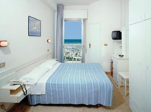 Rimini Marina Centro - Hotel Europa
