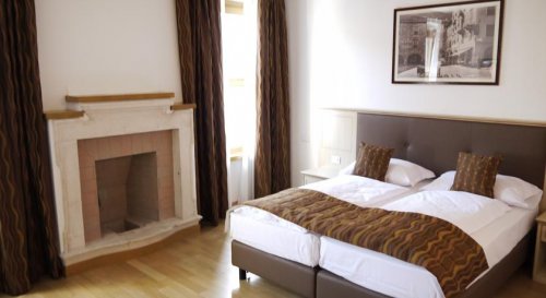 Hotel Portici - Riva del Garda