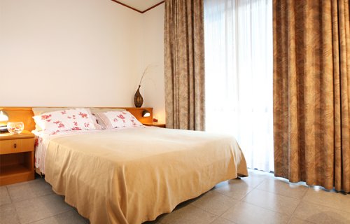 Paestum - Hotel Delfa