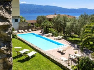 Hotel Livia - Gargnano Hotel Livia - Gargnano