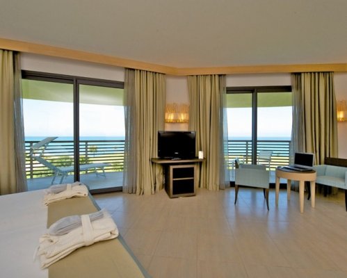 Ricadi - Capovaticano Thalasso Resort & Spa