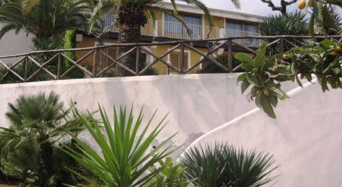 Parghelia - Villaggio Club Cala Petrosa