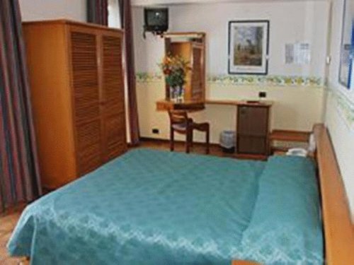 Hotel San Pietro - Letojanni