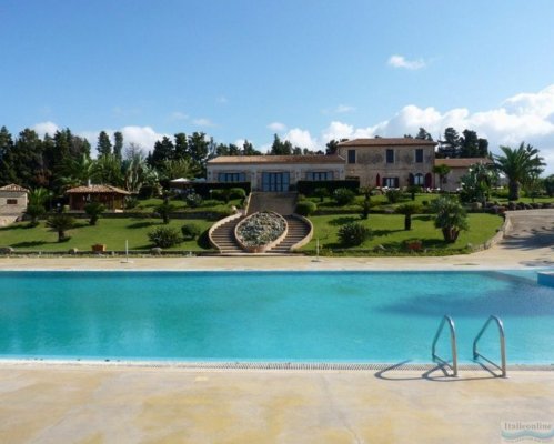 Villaggio Residence Dolomiti Sul Mare - Briatico