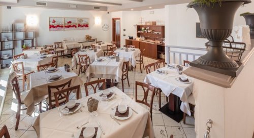 Hotel Caffe Centrale - Mezzocorona