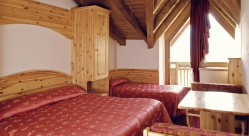 Hotel Almazzago - Almazzago