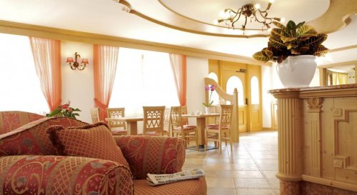 Hotel Almazzago - Almazzago