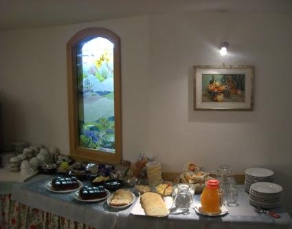 Hotel Garni Jägerhaus - Pellizzano