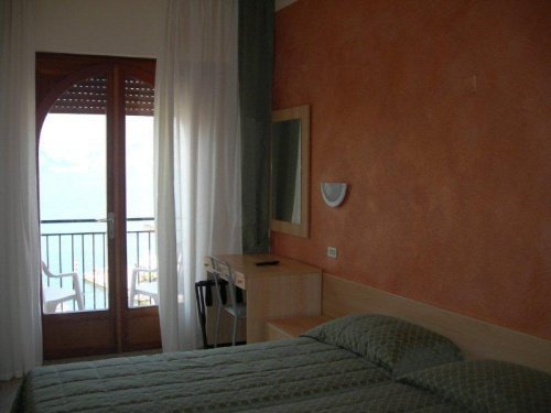 Brenzone - Hotel Sorriso