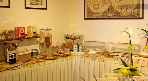 Hotel Menapace - Torri del Benaco